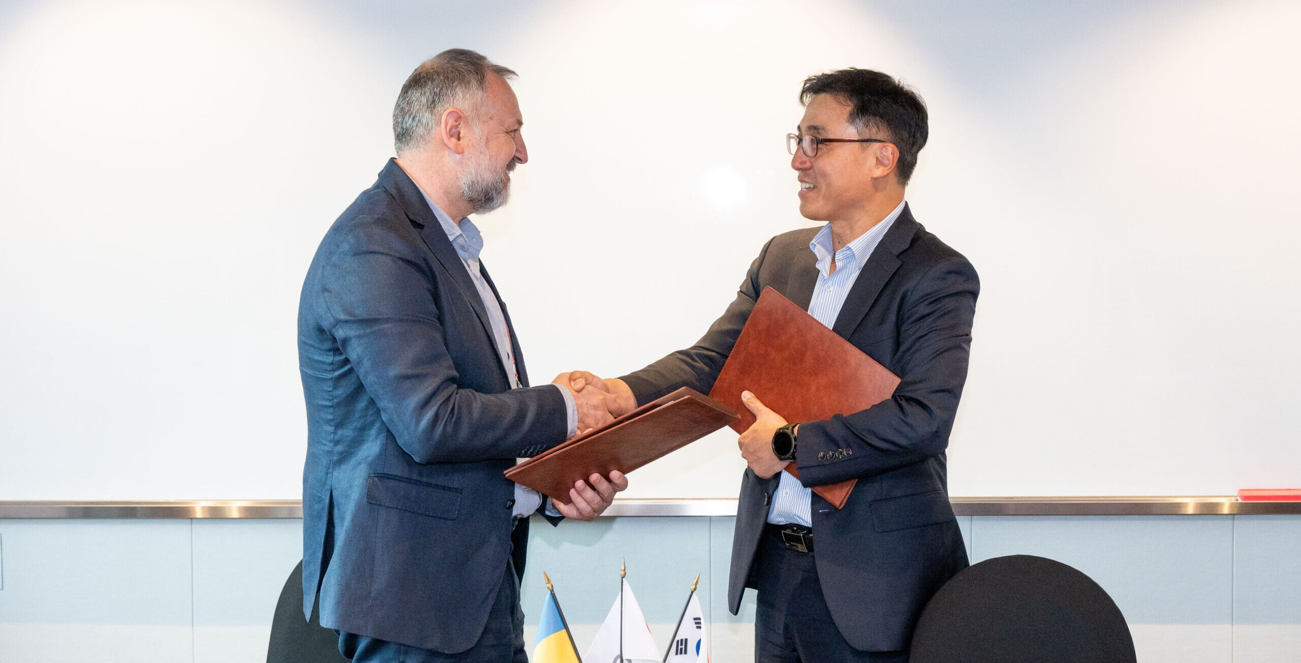 Партнерство з LG